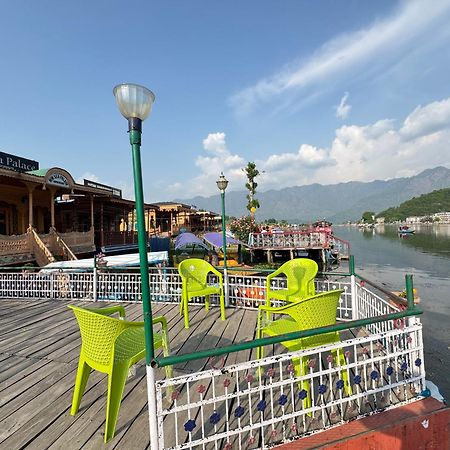 New Sea Palace Houseboats Srīnagar エクステリア 写真