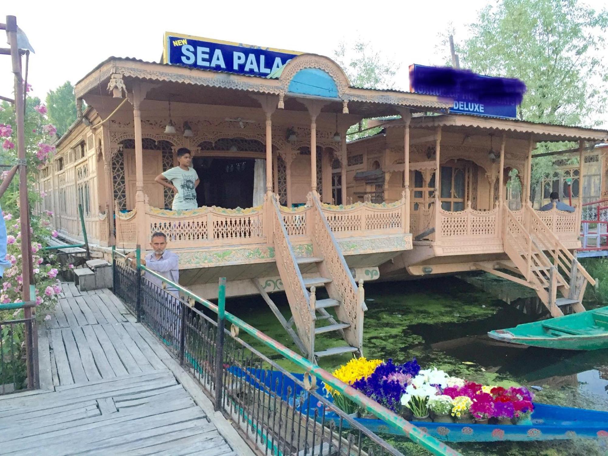 New Sea Palace Houseboats Srīnagar エクステリア 写真