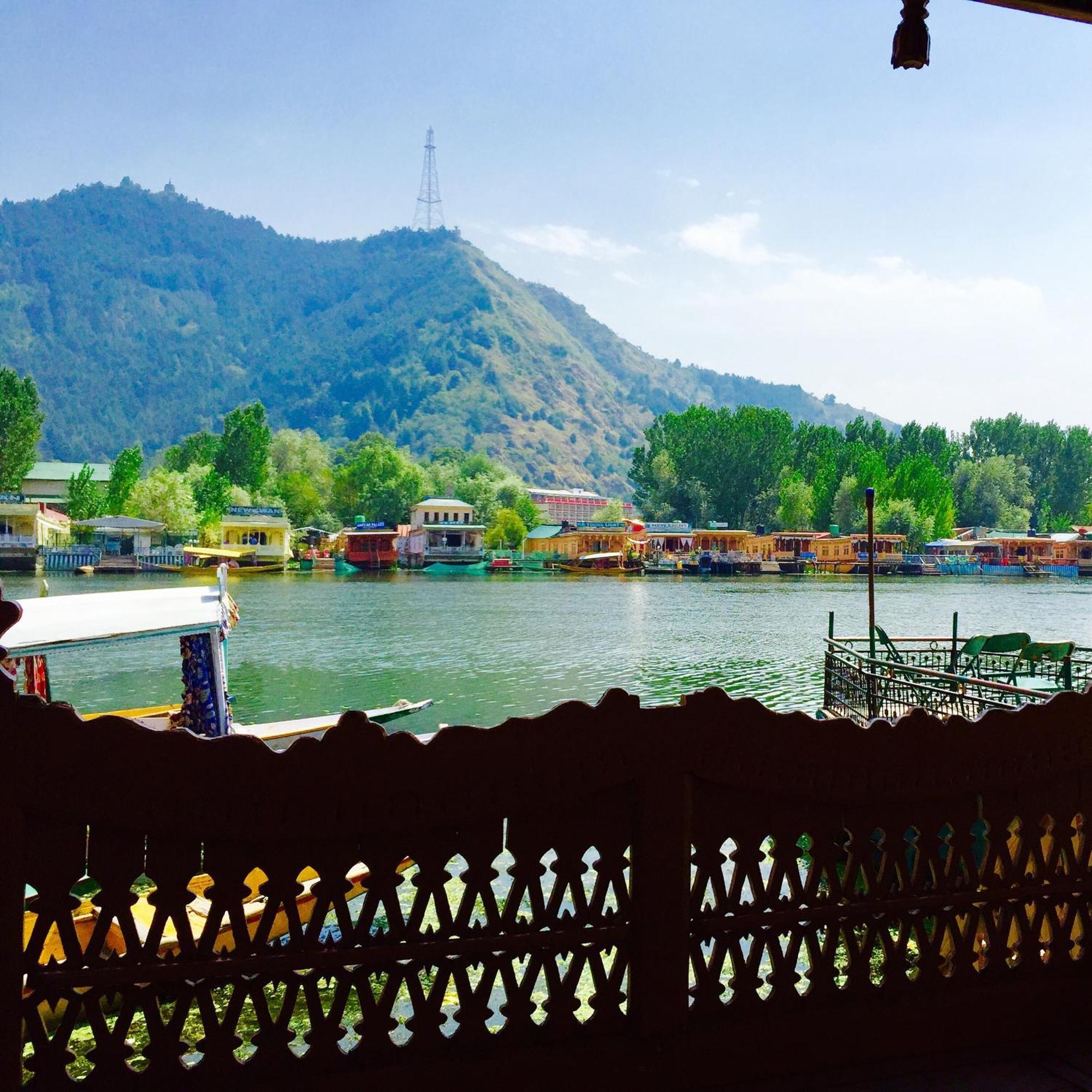New Sea Palace Houseboats Srīnagar エクステリア 写真