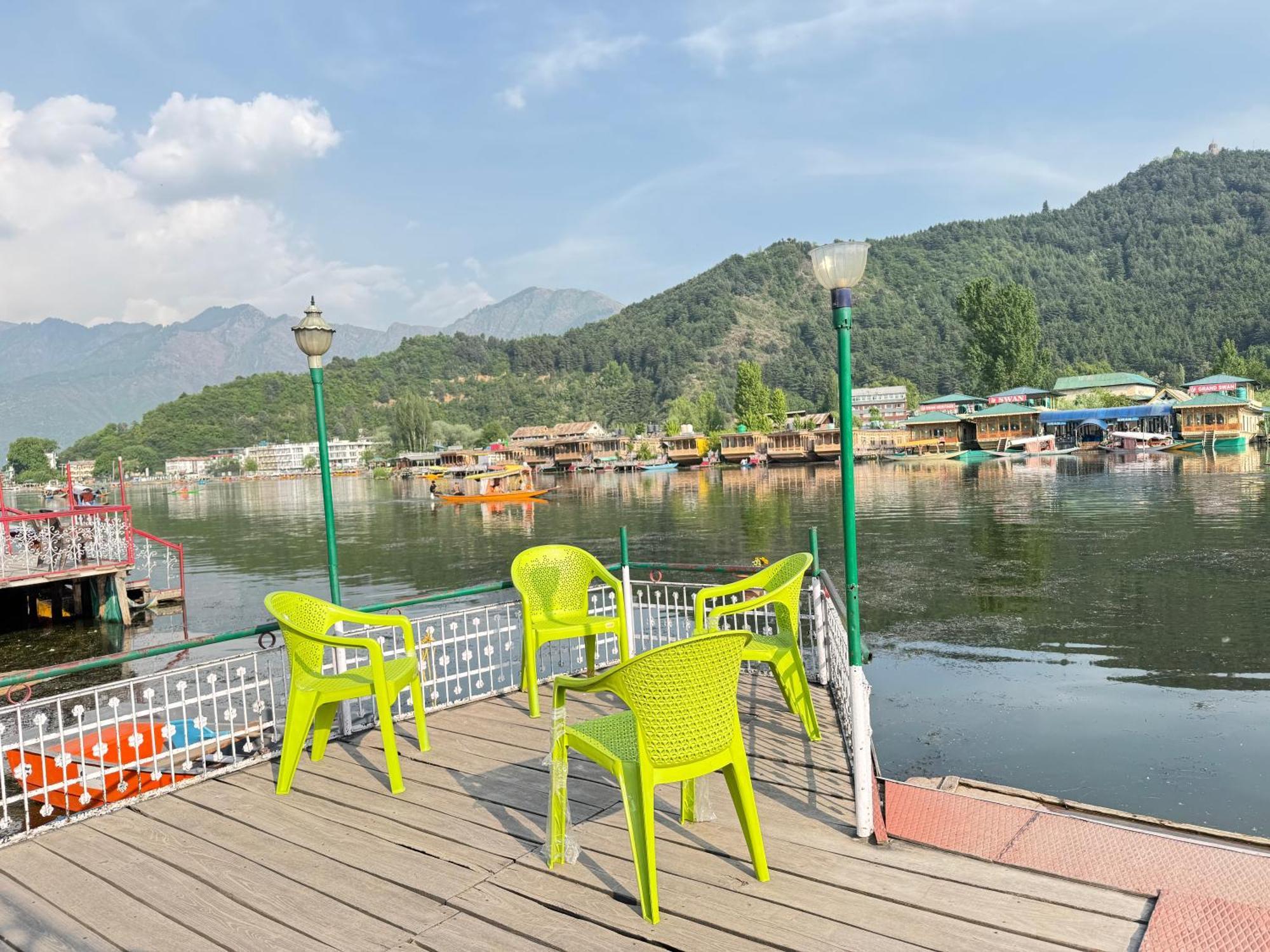 New Sea Palace Houseboats Srīnagar エクステリア 写真